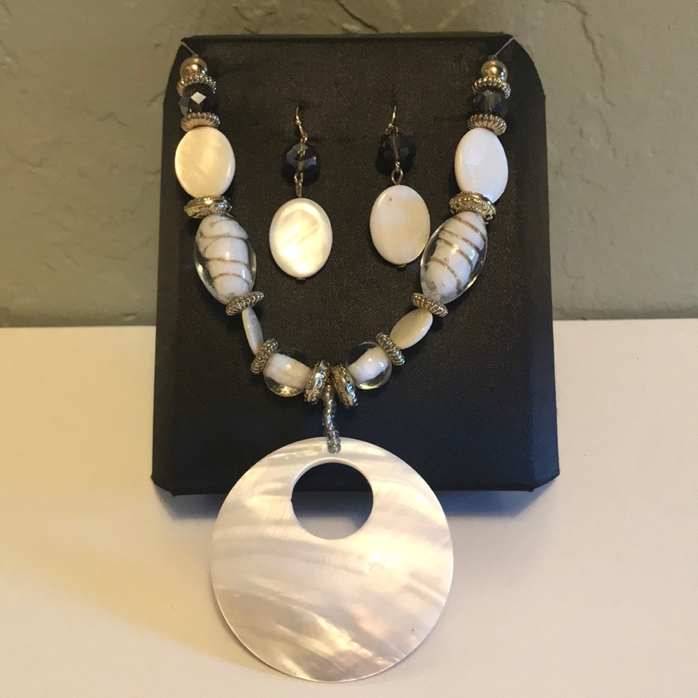 New necklace and earring set